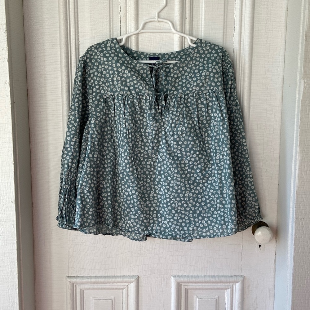 GAP double tie front flowy floral blouse size xxl